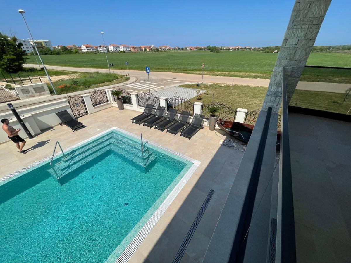 Vila Softic Azra Umag Exterior photo